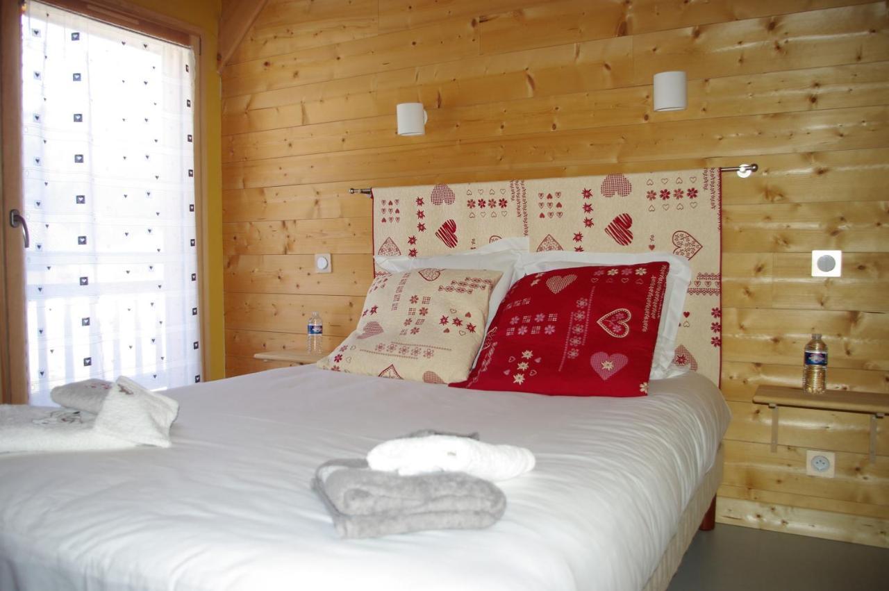 Chalet Aux 3 Biches Mieussy Exteriör bild