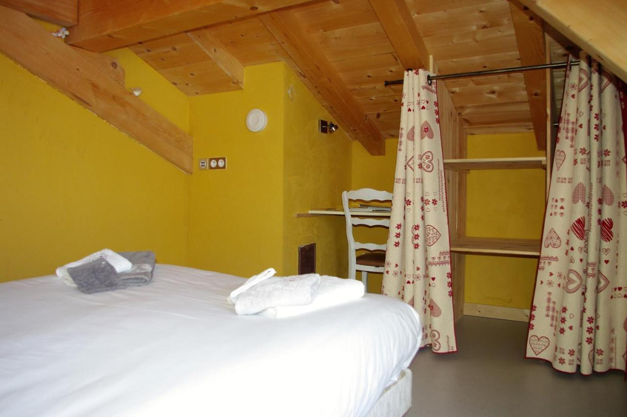 Chalet Aux 3 Biches Mieussy Exteriör bild