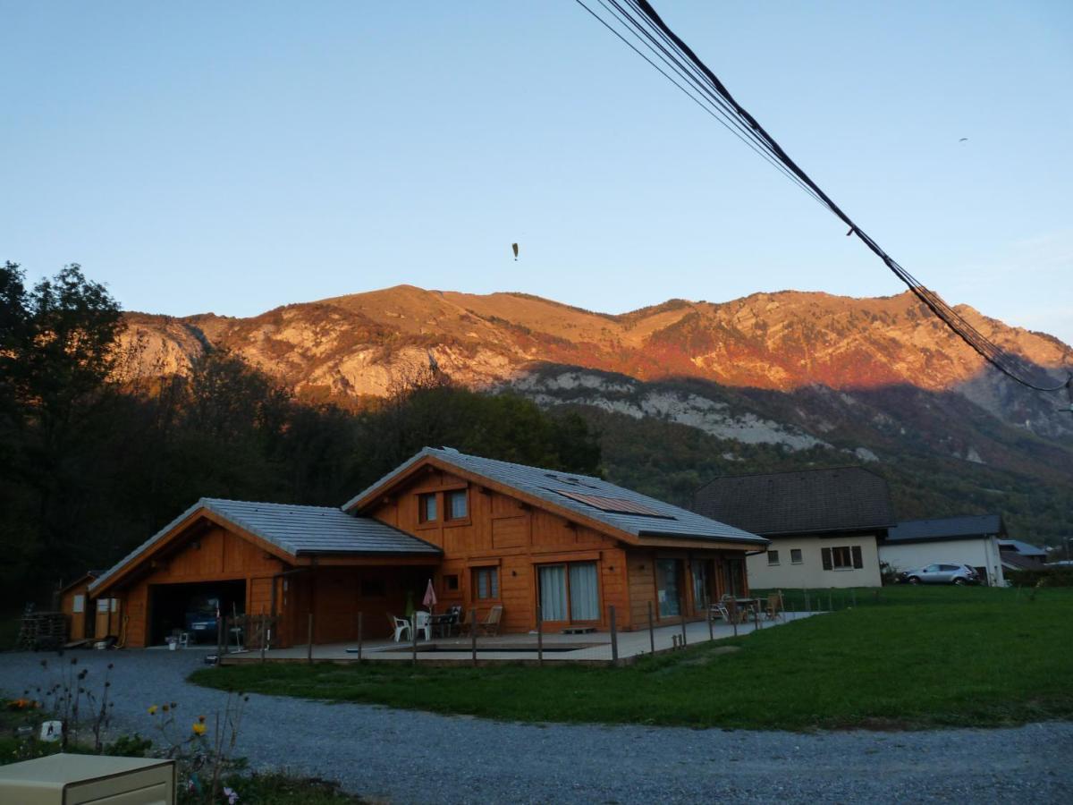 Chalet Aux 3 Biches Mieussy Exteriör bild